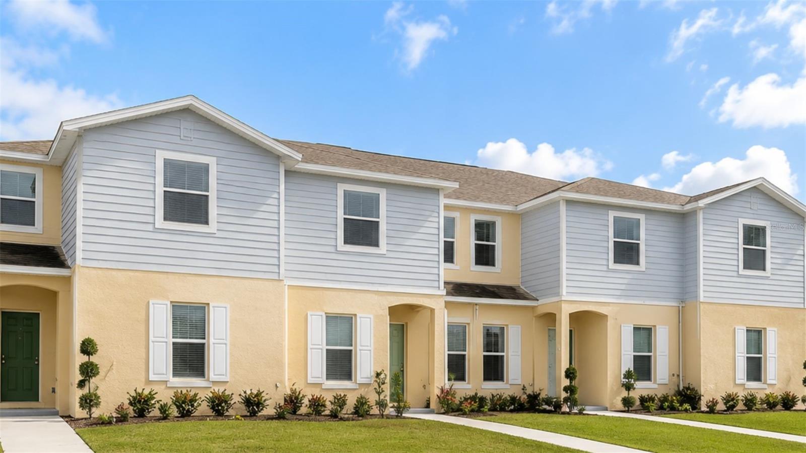 4776 CORAL CASTLE DR